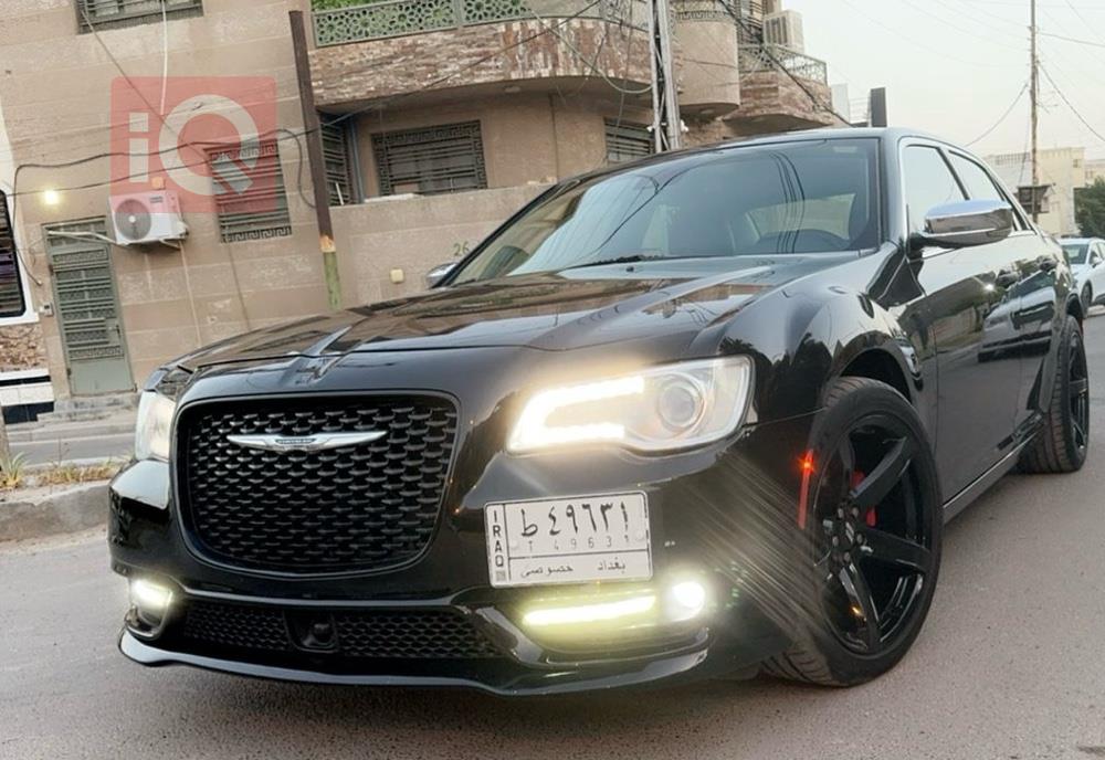 كرايسلر 300